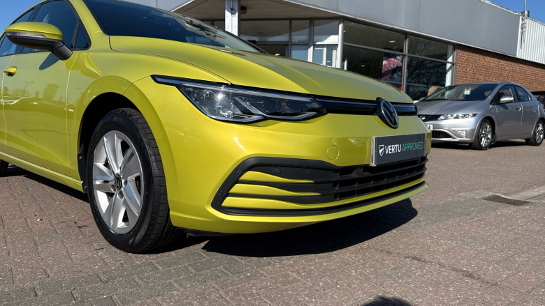 Volkswagen Golf 1.5 eTSI 150 Life 5dr DSG Petrol Hatchback